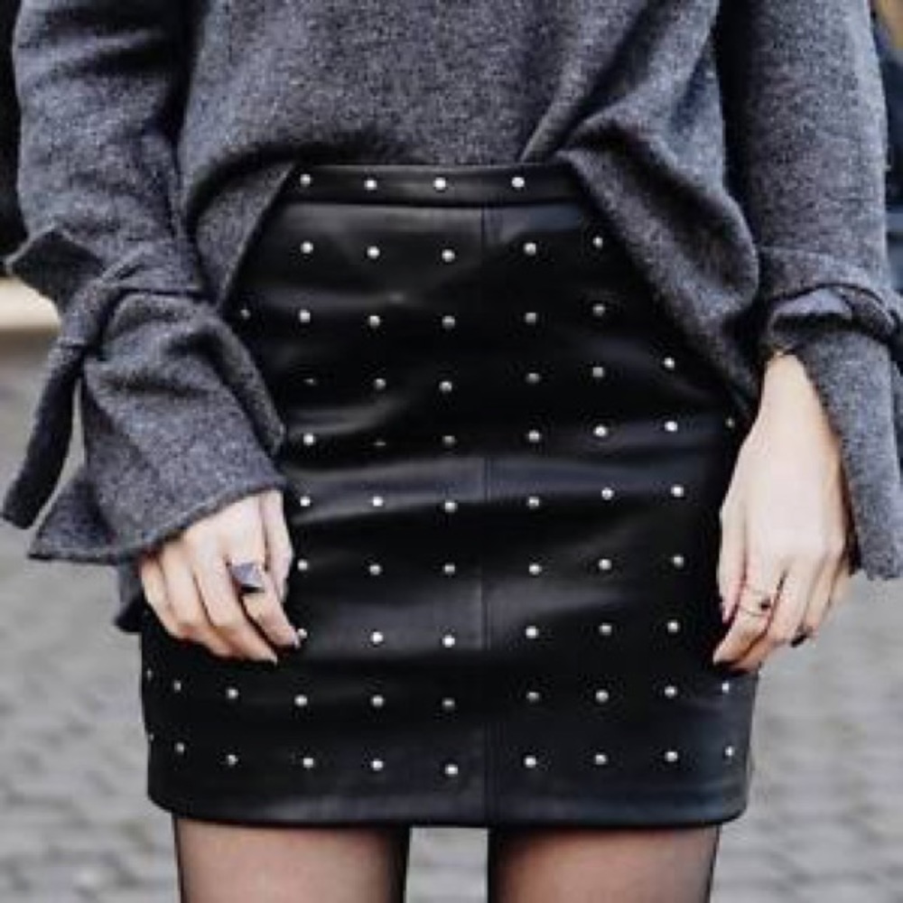 ZARA STUDDED SKIRT